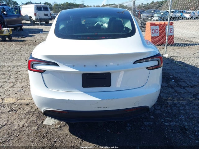 Продажа на аукционе авто 2025 Tesla Model 3, vin: 5YJ3E1EA5SF896614, номер лота: 44202937