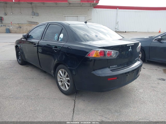 2016 MITSUBISHI LANCER JA32U2FU0GU012993 Photo 2