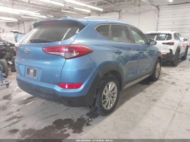 2018 HYUNDAI TUCSON KM8J33A45JU625899 Photo 3