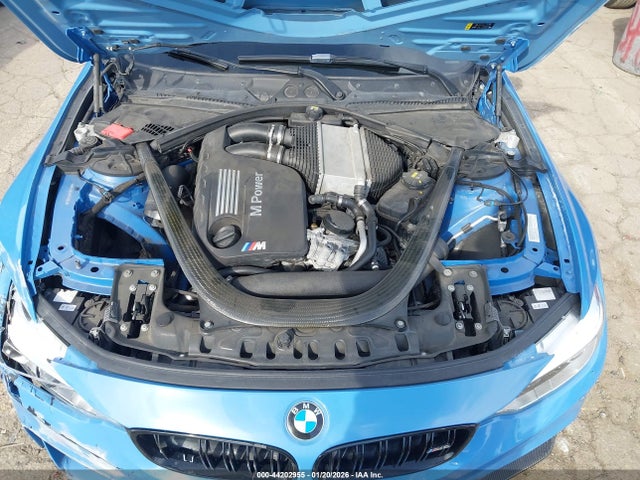 WBS3R9C54FK333953 BMW M4