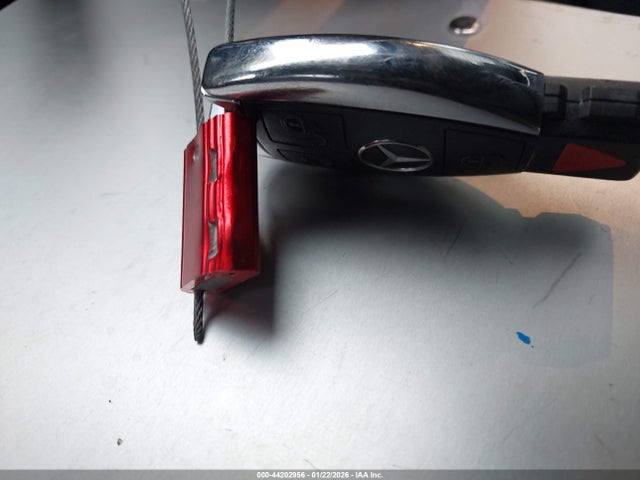 WDCTG4GB9FJ055003 Mercedes-Benz Gla 250 4matic