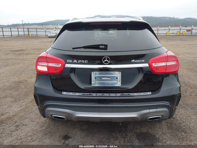 WDCTG4GB9FJ055003 Mercedes-Benz Gla 250 4matic