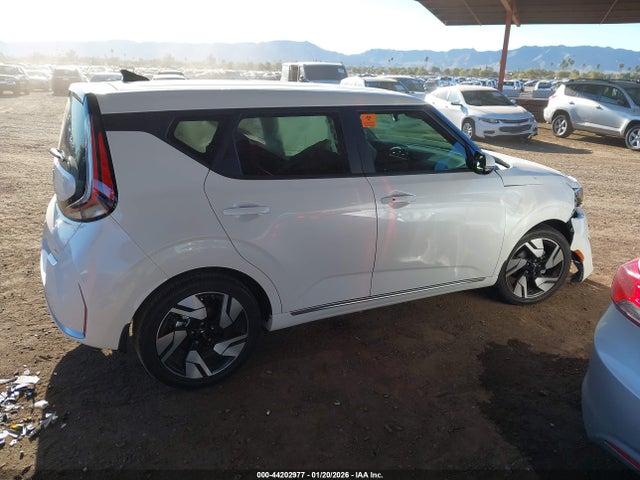 KNDJ53AU3S7946127 KIA Soul Gt-line
