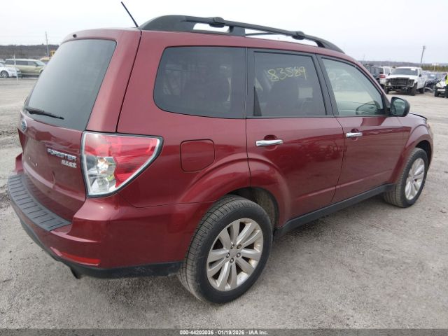 2013 SUBARU FORESTER JF2SHAFCXDH440616 Photo 3