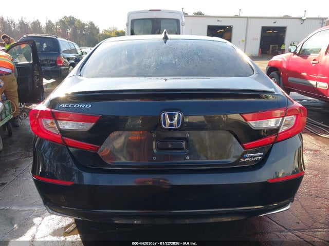 44203037 :رقم المزاد ، 1HGCV3F26NA044046 vin ، 2022 Honda Accord Hybrid Sport مزاد بيع