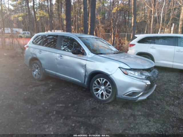 2017 MITSUBISHI OUTLANDER JA4AD2A38HZ055794 Photo 0