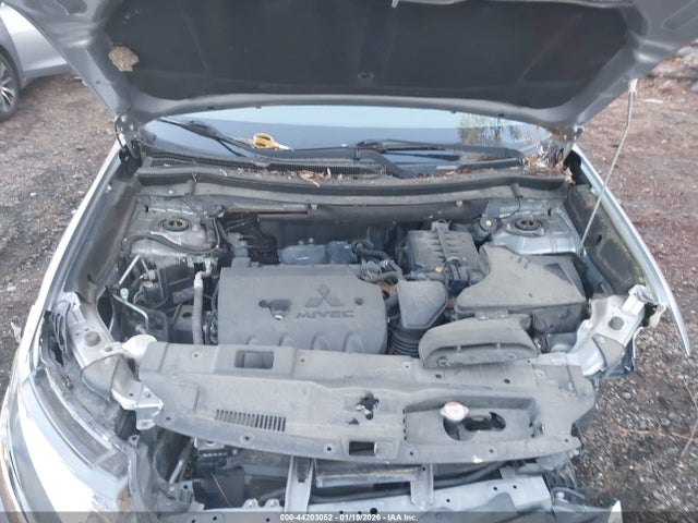 2017 MITSUBISHI OUTLANDER JA4AD2A38HZ055794 Photo 9