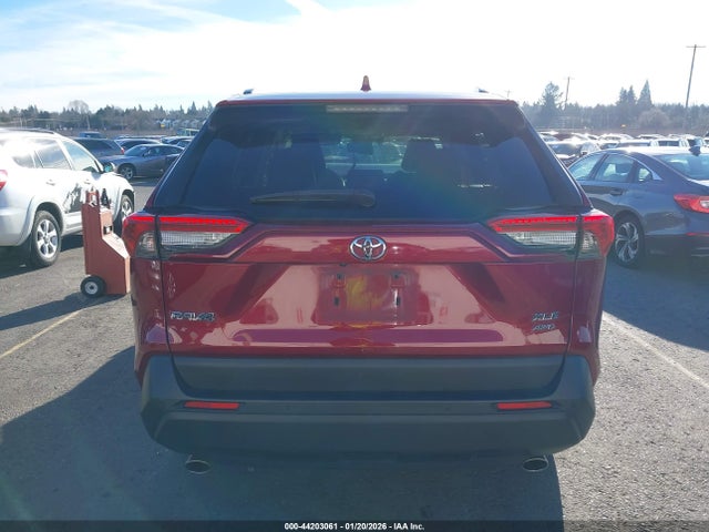 Toyota Rav4 Xle Premium 2019 JTMA1RFV3KD034597 Image 16
