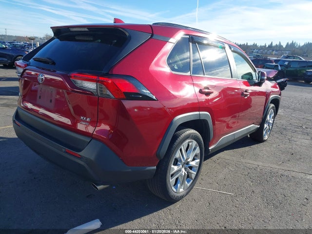 Toyota Rav4 Xle Premium 2019 JTMA1RFV3KD034597 Image 4