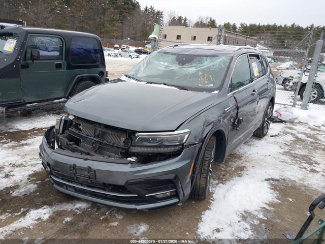 44203079 :رقم المزاد ، 3VV4B7AX3LM112424 vin ، 2020 Volkswagen Tiguan 2.0t Sel Premium R-line مزاد بيع