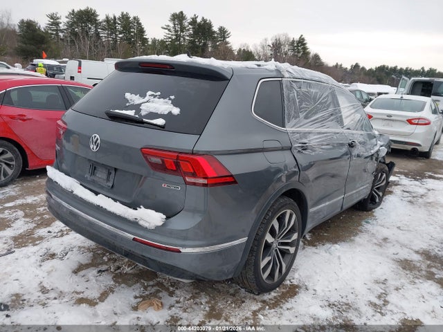 44203079 :رقم المزاد ، 3VV4B7AX3LM112424 vin ، 2020 Volkswagen Tiguan 2.0t Sel Premium R-line مزاد بيع