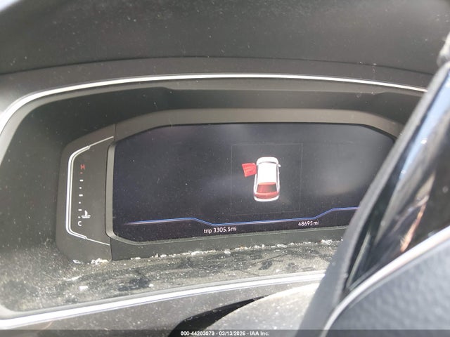 44203079 :رقم المزاد ، 3VV4B7AX3LM112424 vin ، 2020 Volkswagen Tiguan 2.0t Sel Premium R-line مزاد بيع