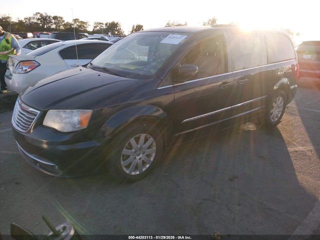 2013 CHRYSLER TOWN & COUNTRY 2C4RC1BG2DR512286 Photo 1
