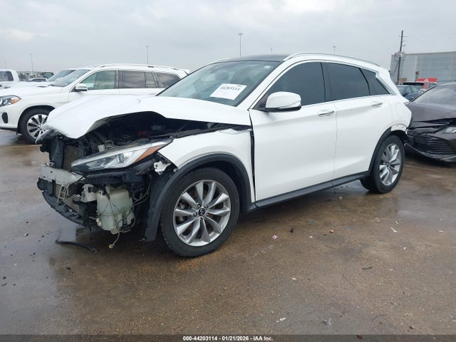 2020 INFINITI QX50 3PCAJ5M13LF104750 Photo 1