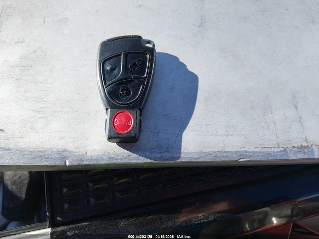 44203129 :رقم المزاد ، WDBJF74J31B309660 vin ، 2001 Mercedes-benz E 55 Amg مزاد بيع