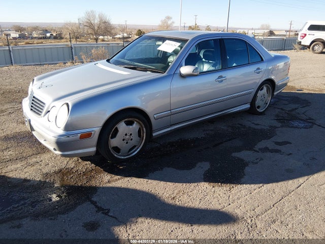 44203129 :رقم المزاد ، WDBJF74J31B309660 vin ، 2001 Mercedes-benz E 55 Amg مزاد بيع