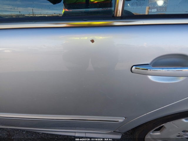 44203129 :رقم المزاد ، WDBJF74J31B309660 vin ، 2001 Mercedes-benz E 55 Amg مزاد بيع