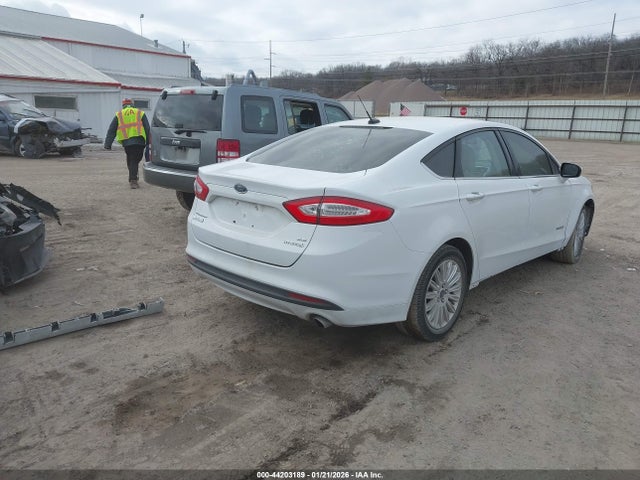 3FA6P0LU0ER379812 Ford Fusion Hybrid Se
