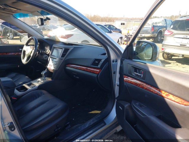 2012 Subaru Outback 2.5i Limited მანქანა იყიდება აუქციონზე, vin: 4S4BRBLC8C3273220, აუქციონის ნომერი: 44203227