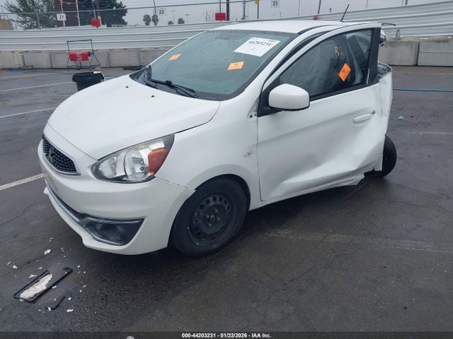 2017 MITSUBISHI MIRAGE ML32A3HJ6HH018555 Photo 1