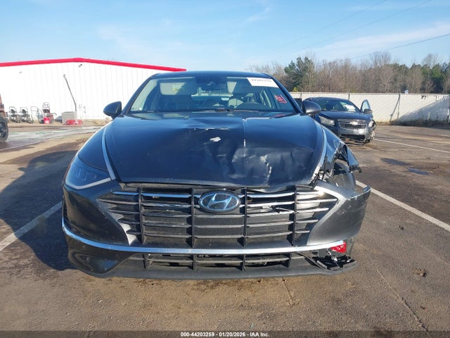 5NPEG4JA8LH012100 Hyundai SONATA SE