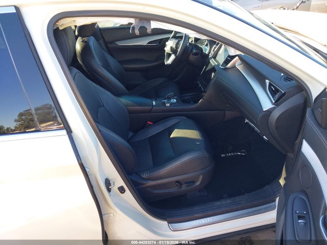 44203274 :رقم المزاد ، 3PCAJ5M13KF118131 vin ، 2019 Infiniti Qx50 Essential مزاد بيع