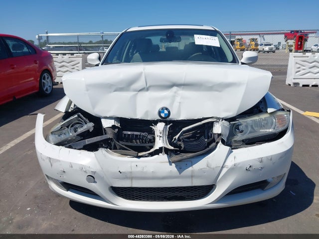 Aukcja sprzedaży 2011 Bmw 328i, vin: WBAPH5G58BNM72889, numer aukcji: 44203308