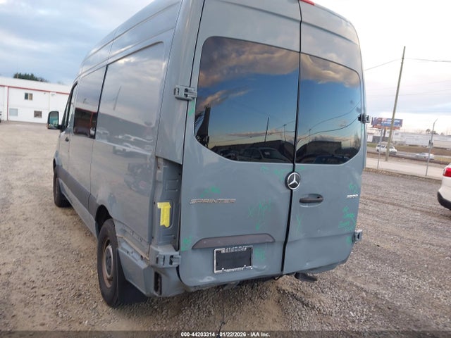 W1W4NBHY2RP667170 Mercedes-Benz Sprinter 2500 Standard Roof 4-cyl Diesel Ho