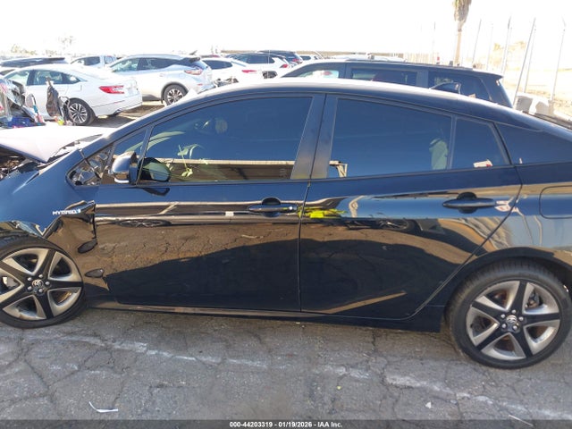 JTDKARFUXL3123702 Toyota Prius Limited