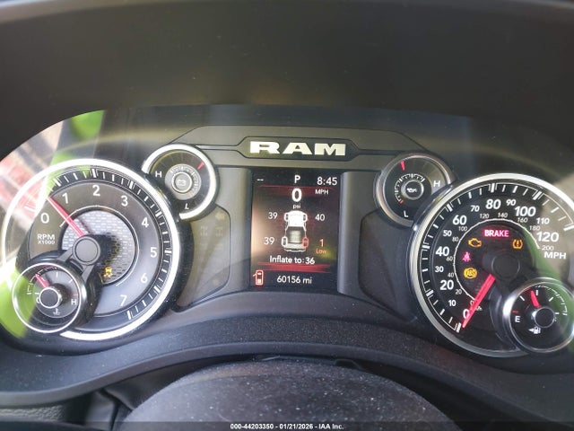 2023 RAM 1500 1C6RREBT7PN553153 Photo 6