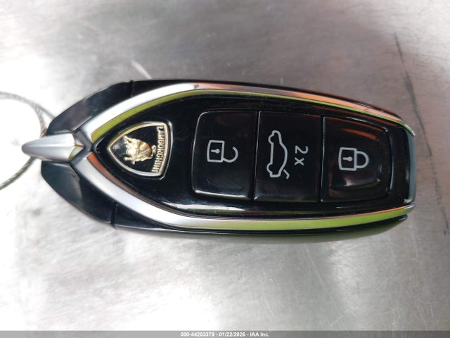2021 LAMBORGHINI URUS ZPBUA1ZLXMLA15796 Photo 10