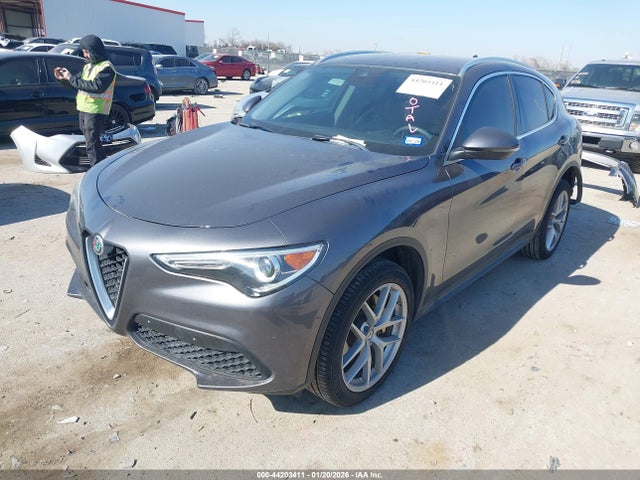 ZASFAKBN0J7B85842 Alfa Romeo Stelvio Ti Awd