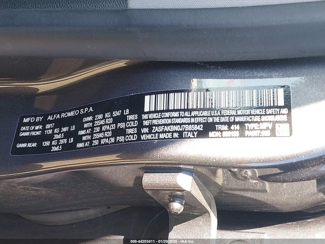 ZASFAKBN0J7B85842 Alfa Romeo Stelvio Ti Awd