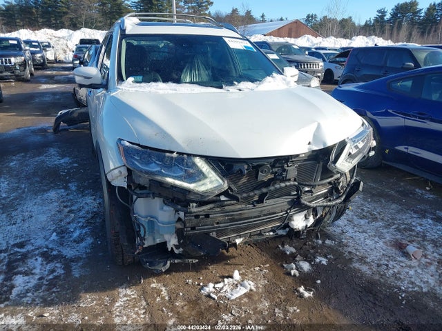 5N1AT2MV5HC761996 Nissan Rogue Sl
