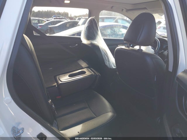 5N1AT2MV5HC761996 Nissan Rogue Sl