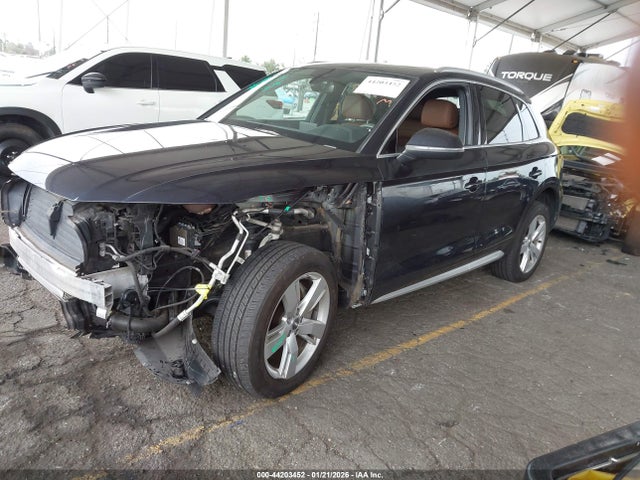 2018 AUDI Q5 WA1BNAFY2J2082097 Photo 1
