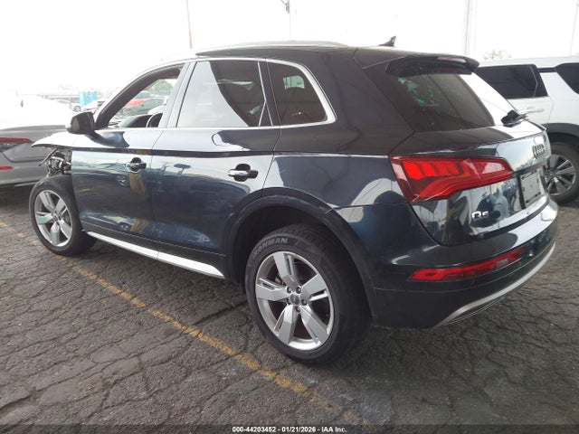 2018 AUDI Q5 WA1BNAFY2J2082097 Photo 2