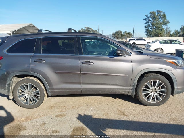 Toyota Highlander Se 2017 5TDJZRFH4HS398687 Image 13