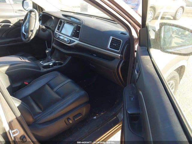 Toyota Highlander Se 2017 5TDJZRFH4HS398687 Image 5