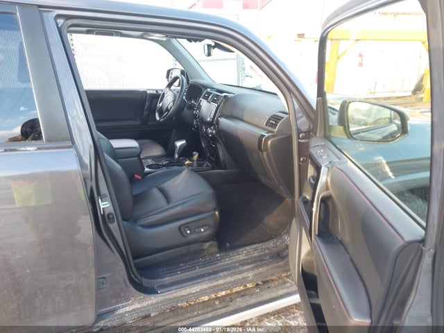 2021 TOYOTA 4RUNNER JTERU5JR2M5938169 Photo 4