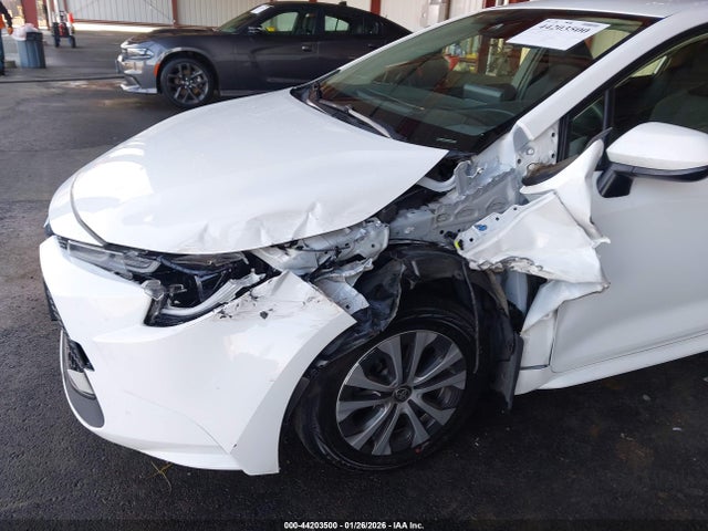 JTDEAMDE5N3006978 Toyota Corolla Hybrid Le