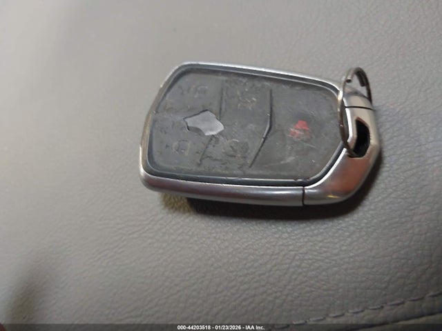 2017 CADILLAC XT5 1GYKNBRS0HZ221321 Photo 10