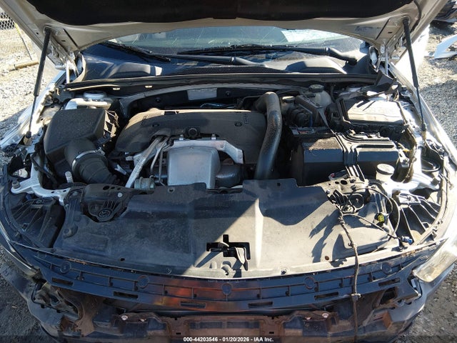 W04GP6SX4J1120056 Buick Regal Sportback Essence