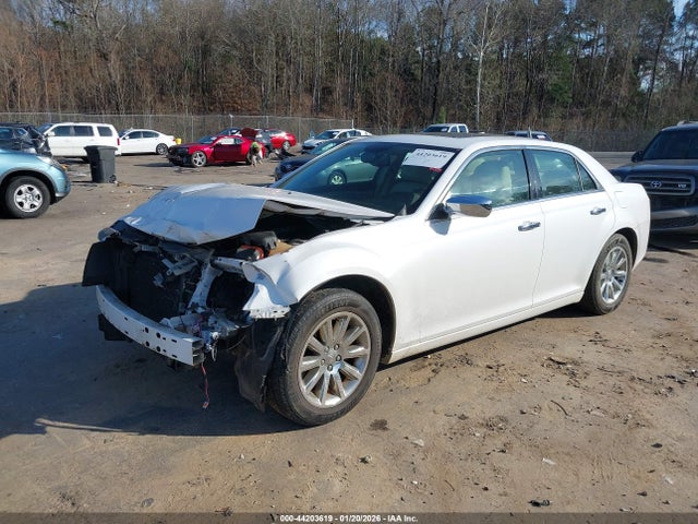 2011 CHRYSLER 300C 2C3CA6CT3BH559502 Photo 1