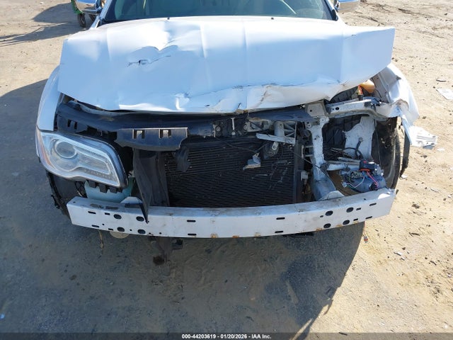 2011 CHRYSLER 300C 2C3CA6CT3BH559502 Photo 5
