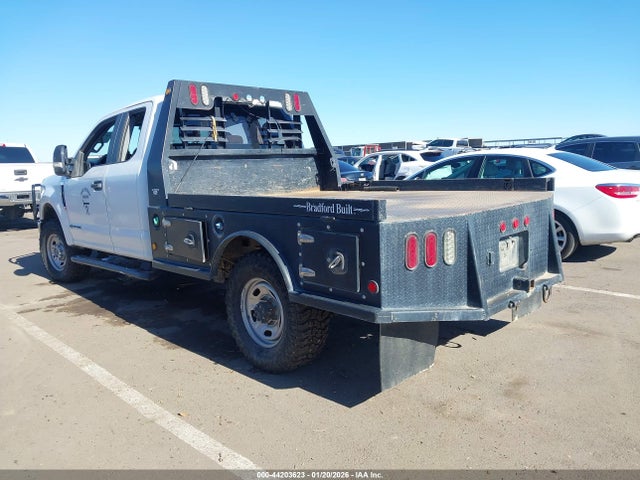 1FD8X3BT1HED09820 Ford F-350 Xl