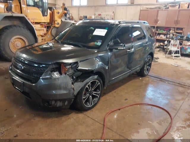 1FM5K8GT5FGB76164 Ford EXPLORER SPORT