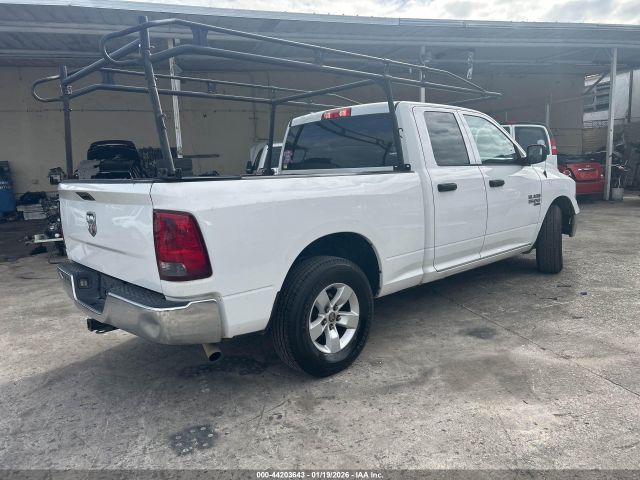 2019 RAM 1500 CLASSIC 1C6RR6FG3KS733159 Photo 3