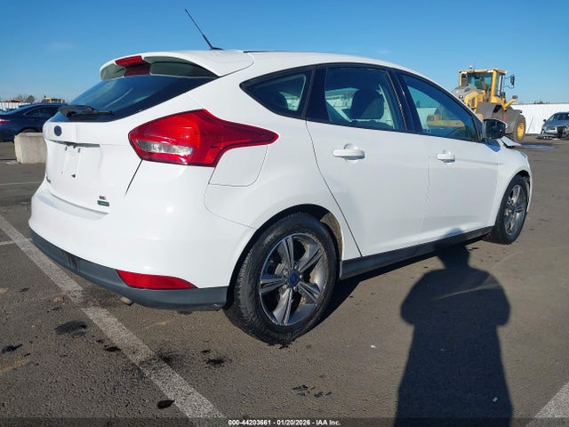1FADP3KE5GL246886 Ford FOCUS SE