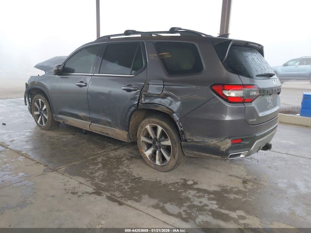 5FNYG1H8XSB064047 Honda Pilot Elite